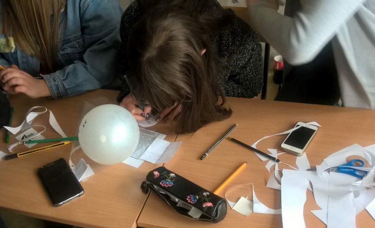 Globalnie i etycznie